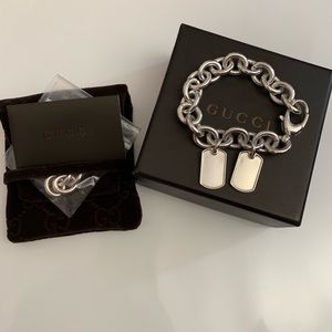 Gucci Silver Dog Tag Link Bracelet.